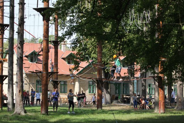 Adrenalinski park