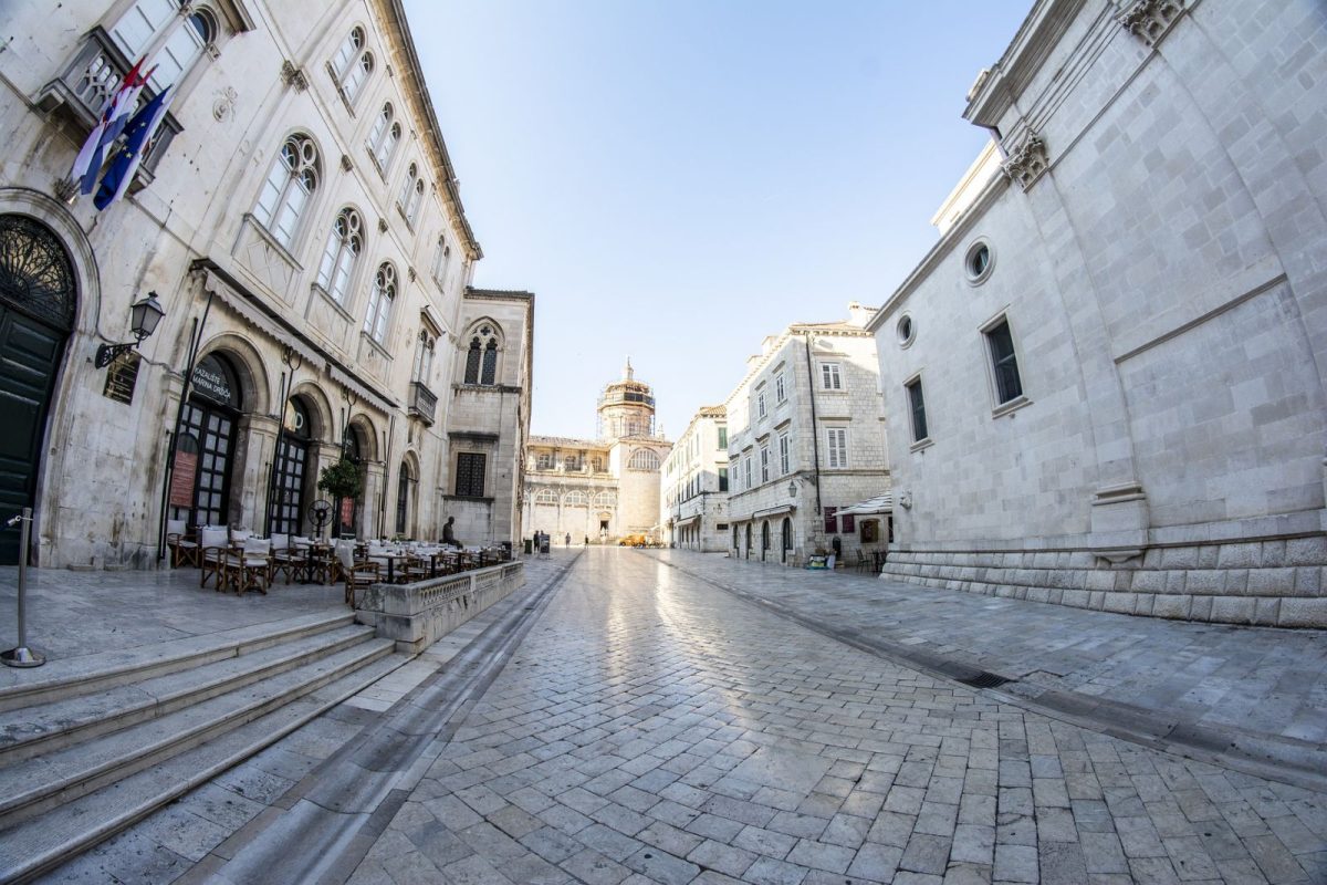Dubrovnik, Stradun