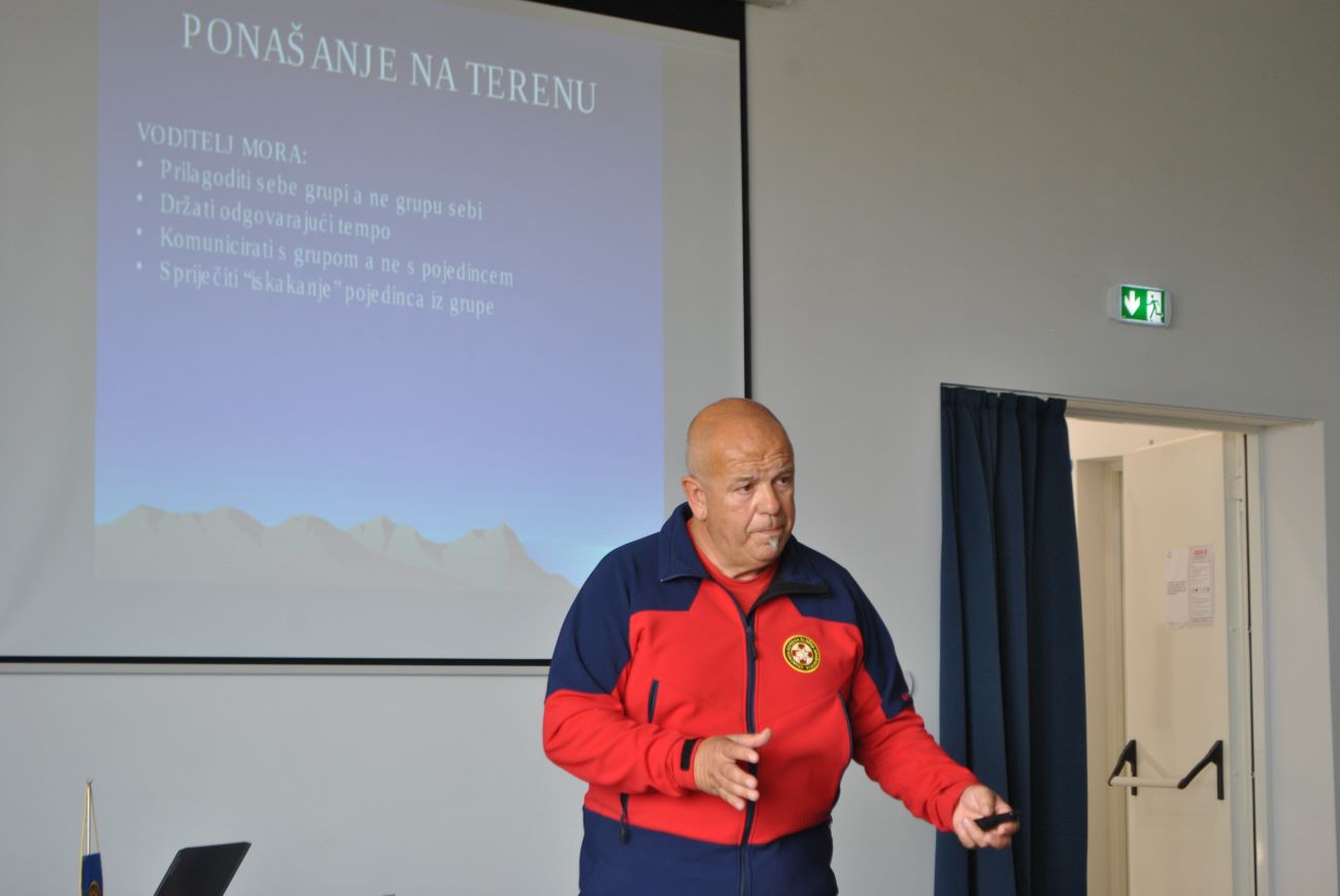 edukacija hgss novalja