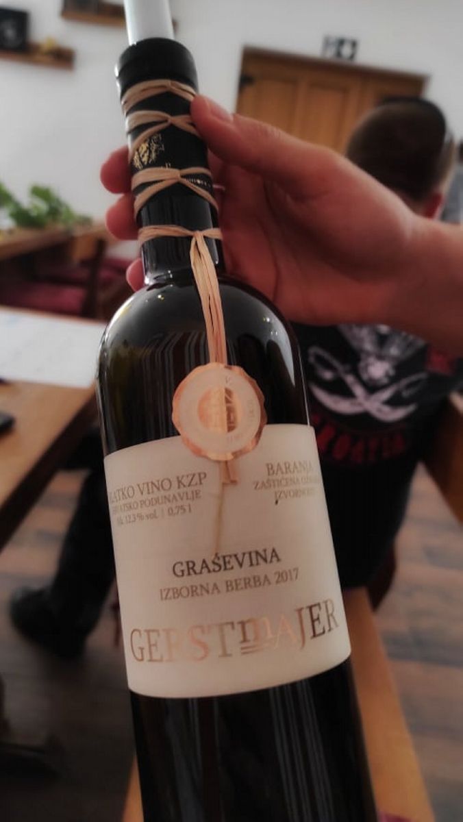 male škole vina