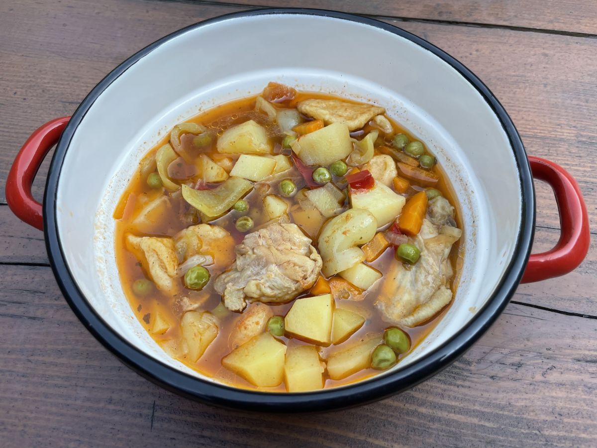 povrtni pileći paprikaš