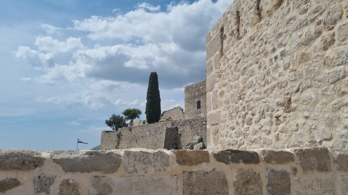 klis utvrda