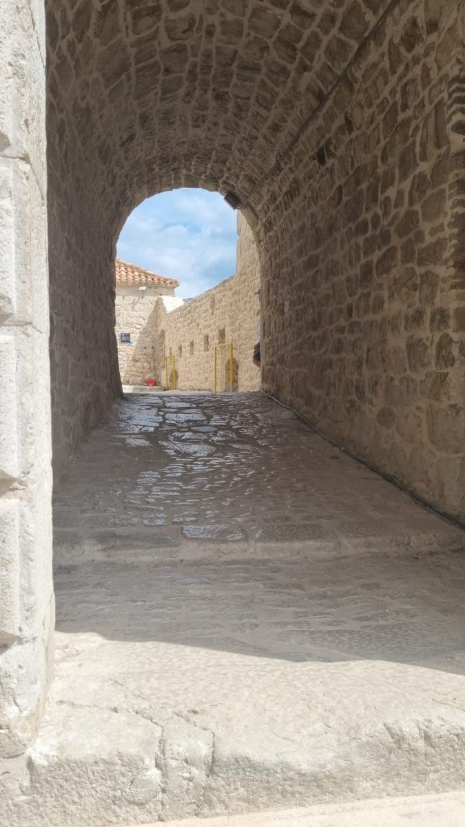 klis