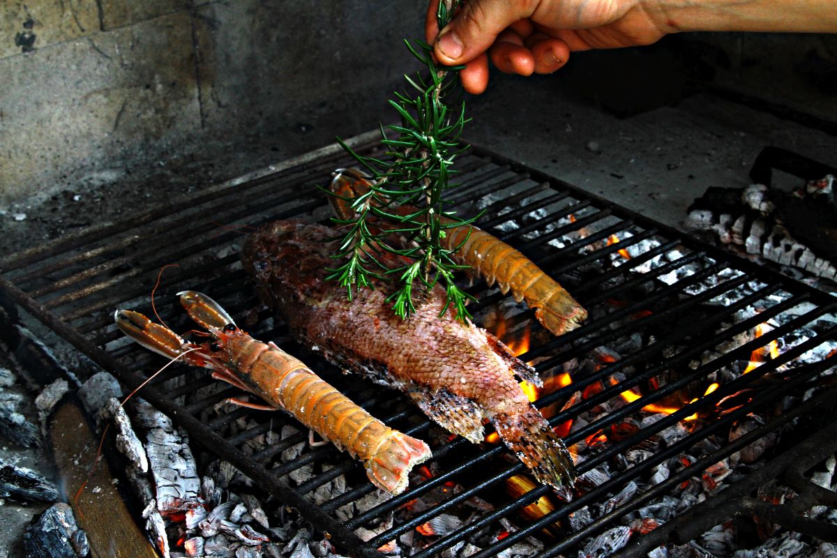 Novalja gastronomija, pag, gradele