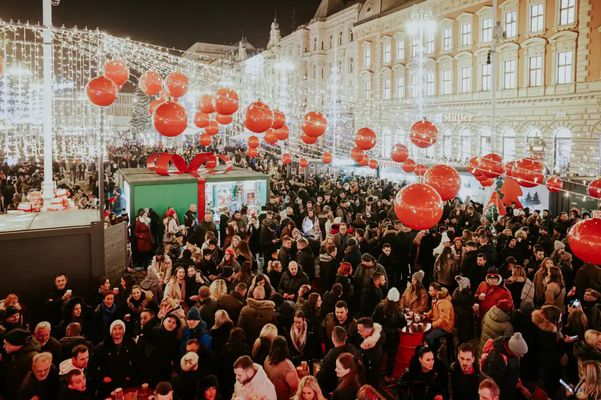 baš naš advent zagreb