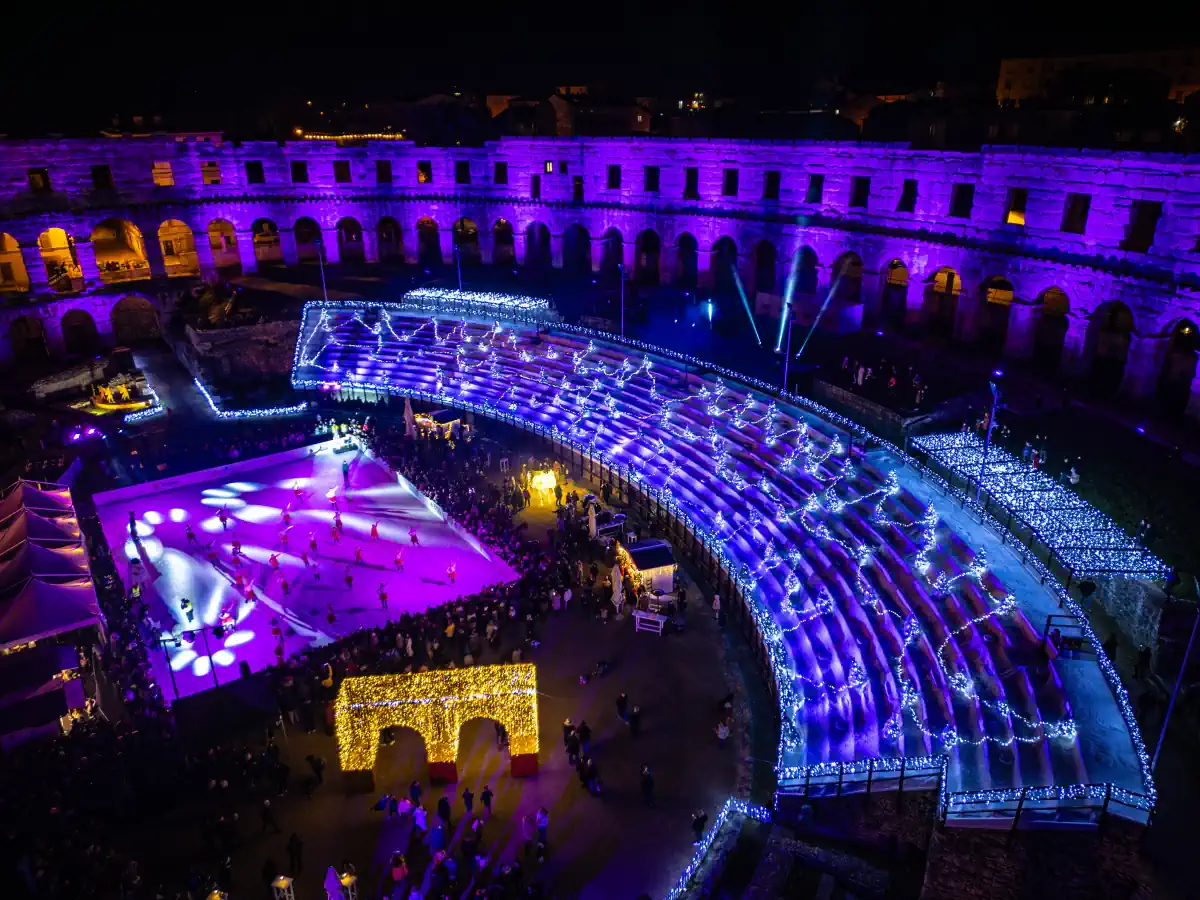 advent u areni