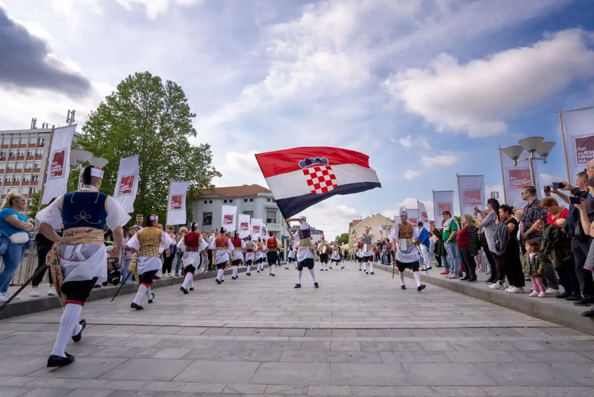 vukovar svi zajedno hrvatsko naj