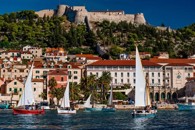 grad hvar