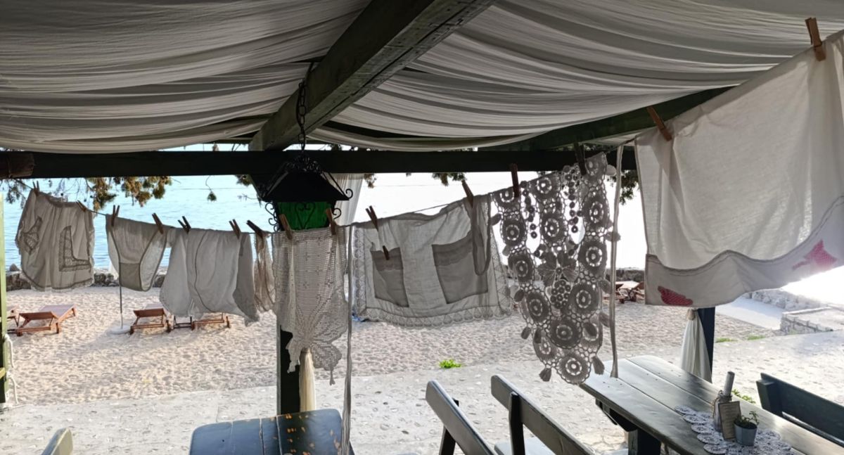 Banova villa - beach bar, Rab