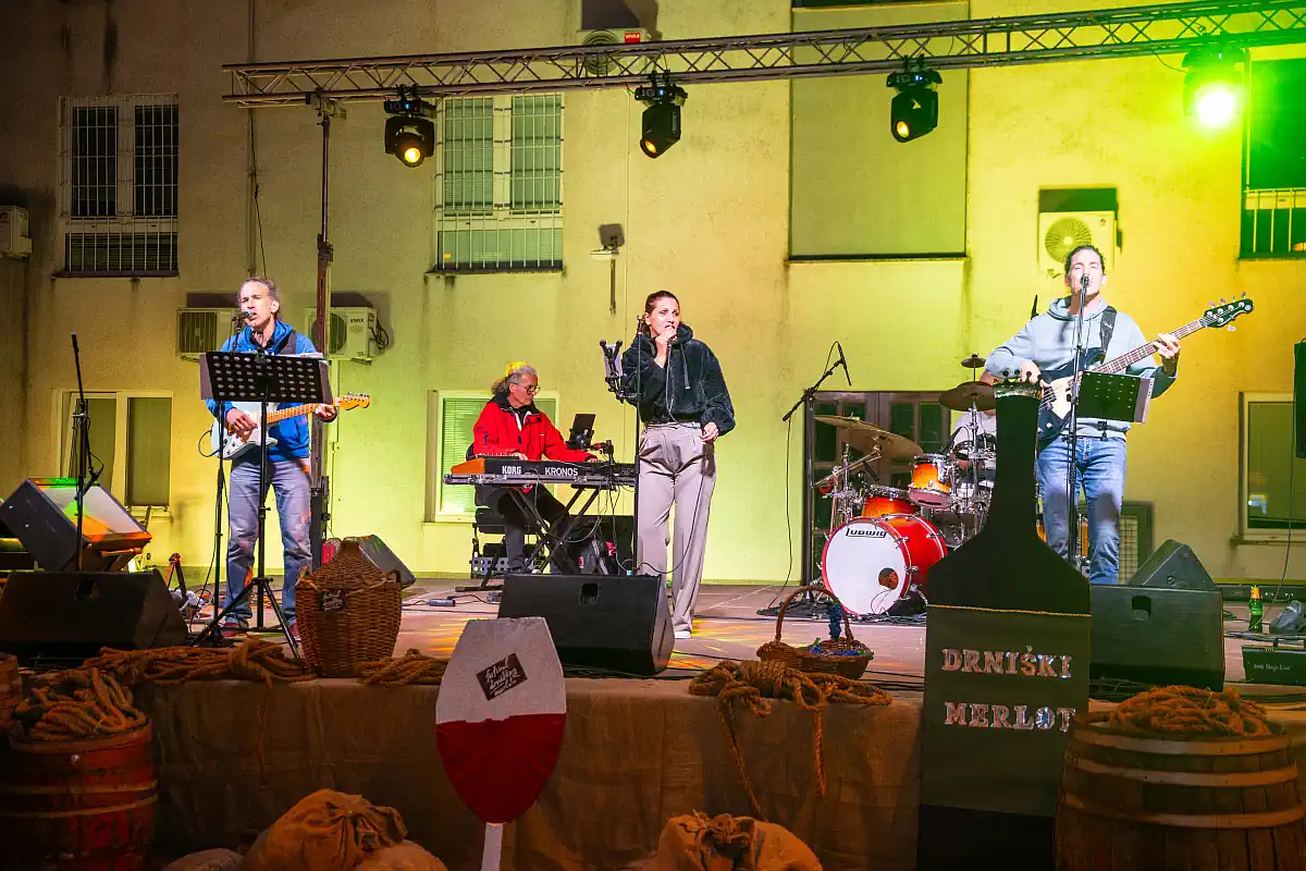 drniš merlot koncert