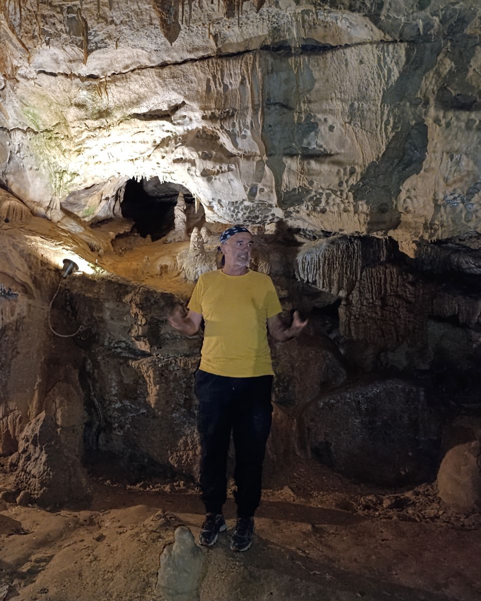 Vrelo, špilja, Fužine, Gorski kotar, Nebojša Anić, vodič, speleolog