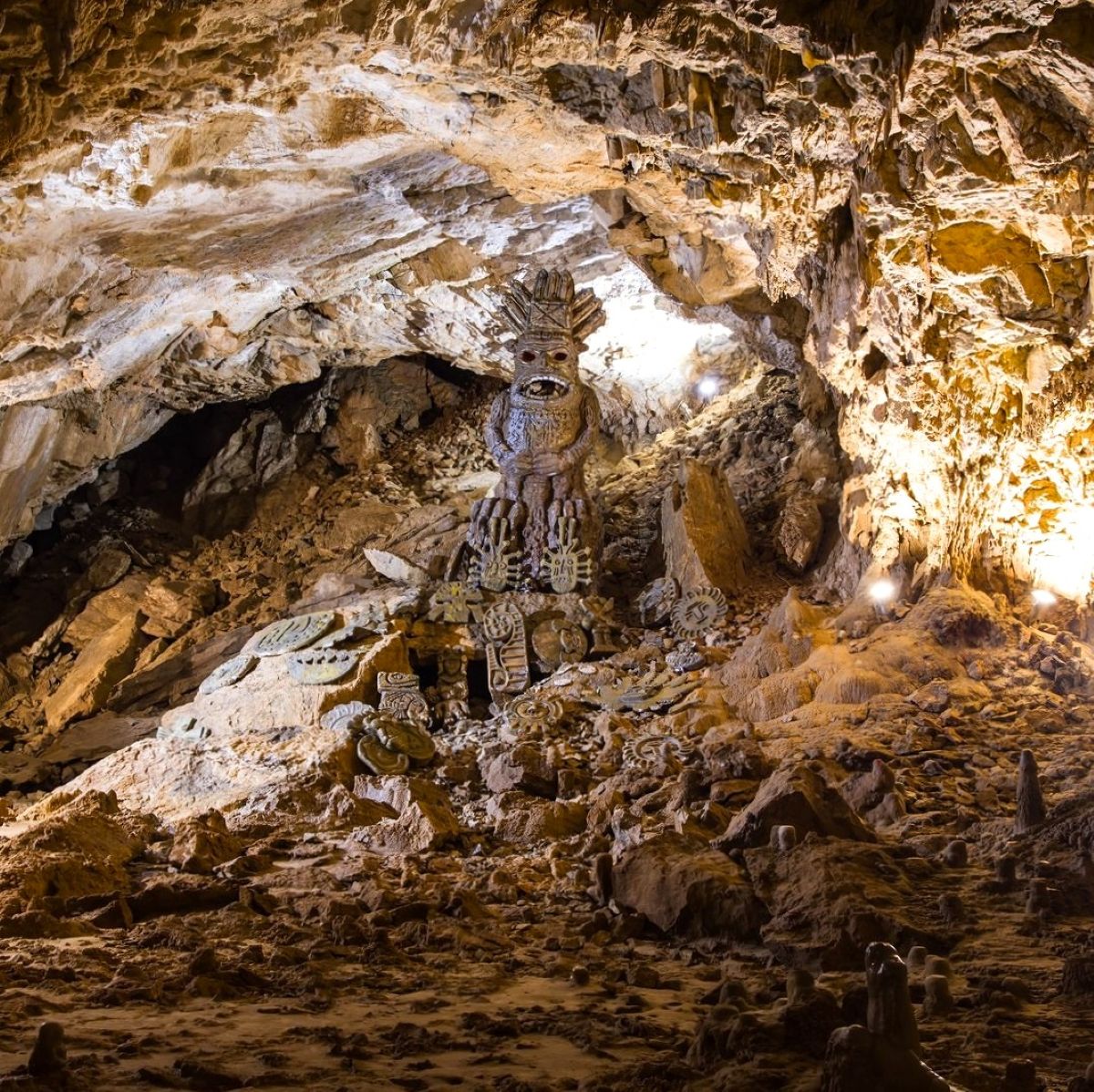 Vrelo, špilja, Fužine, Gorski kotar, skulptura, filmska scenografija
