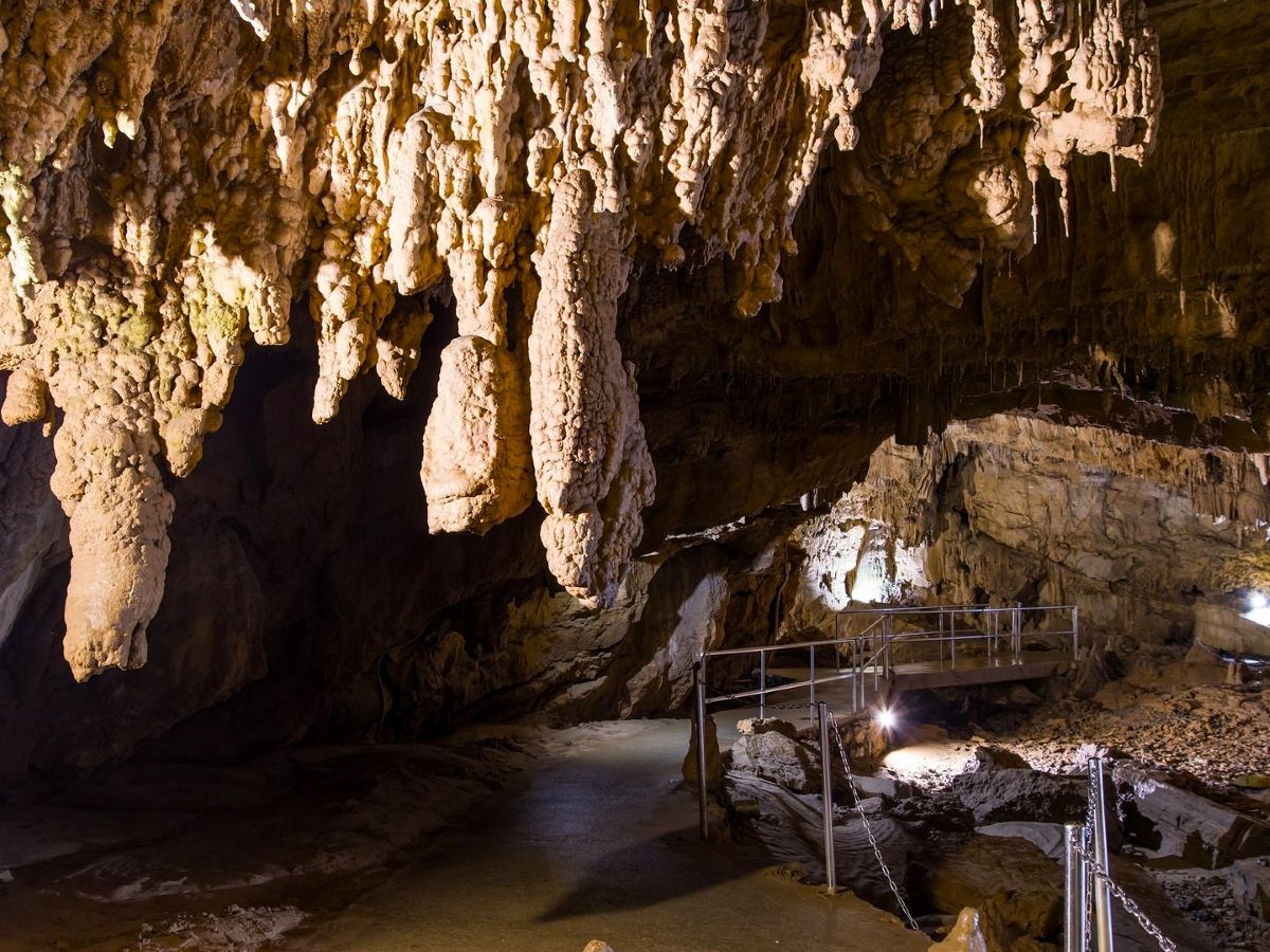 Vrelo, špilja, Fužine, Gorski kotar