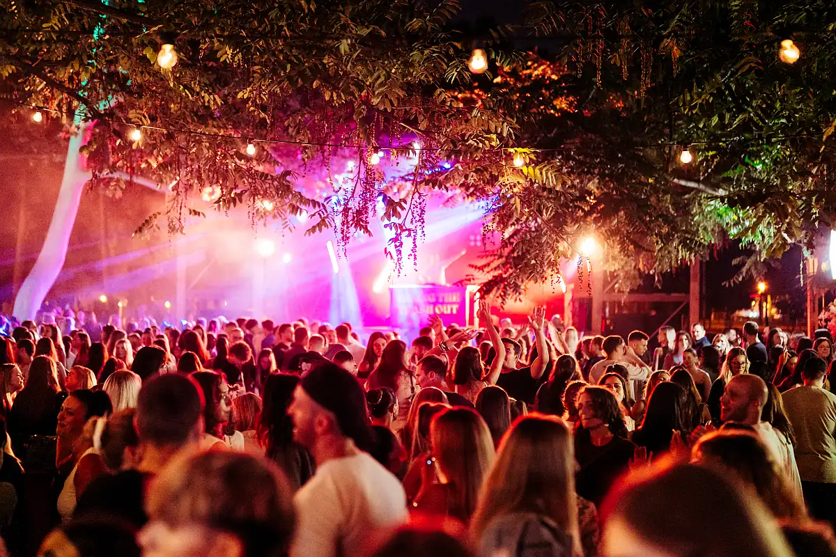 baš naš festival na bundeku