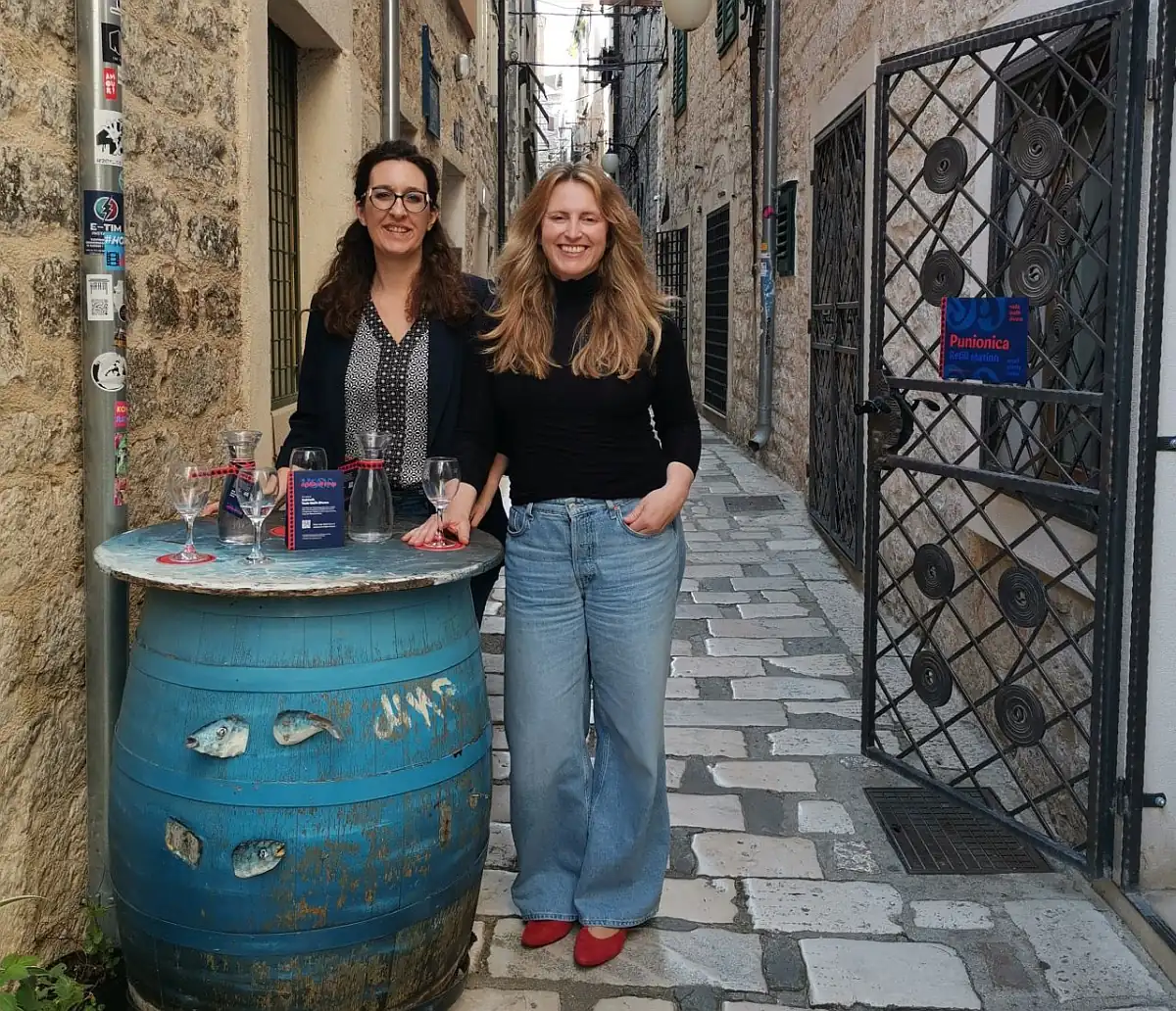 Tina Vickov i Natalia Krešić