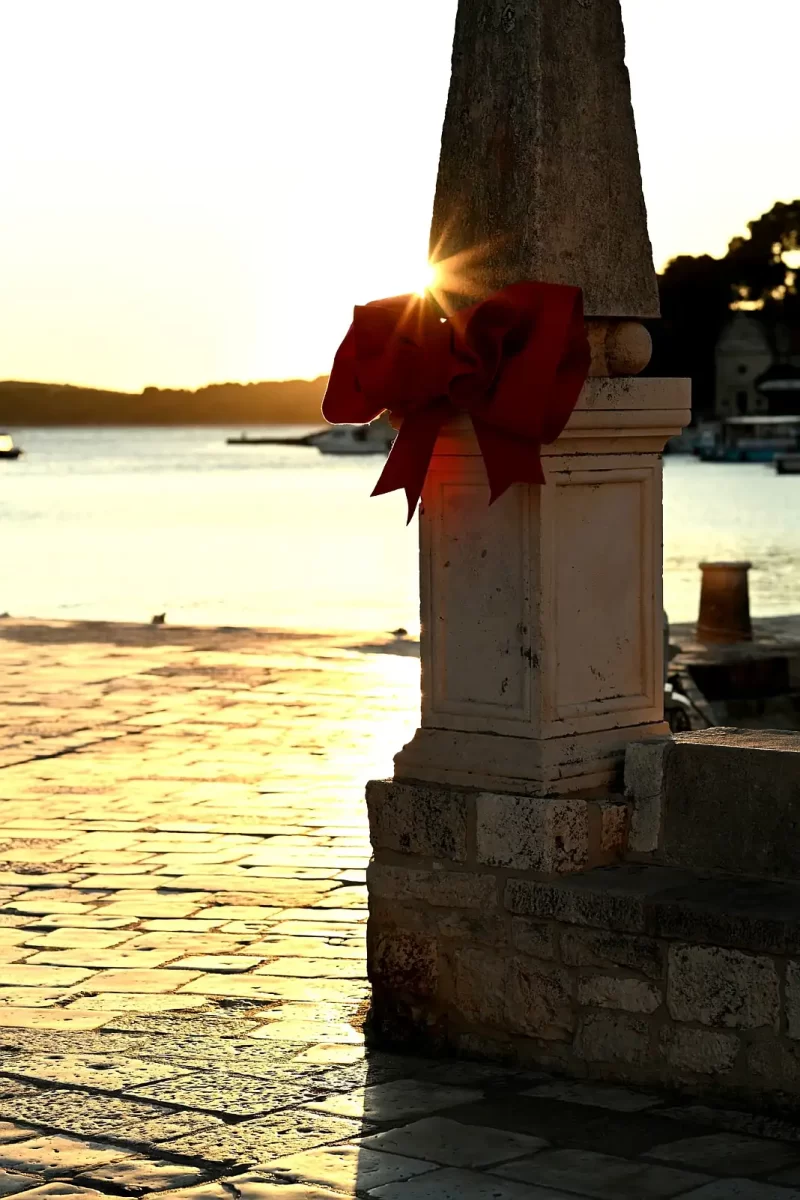 hvar advent