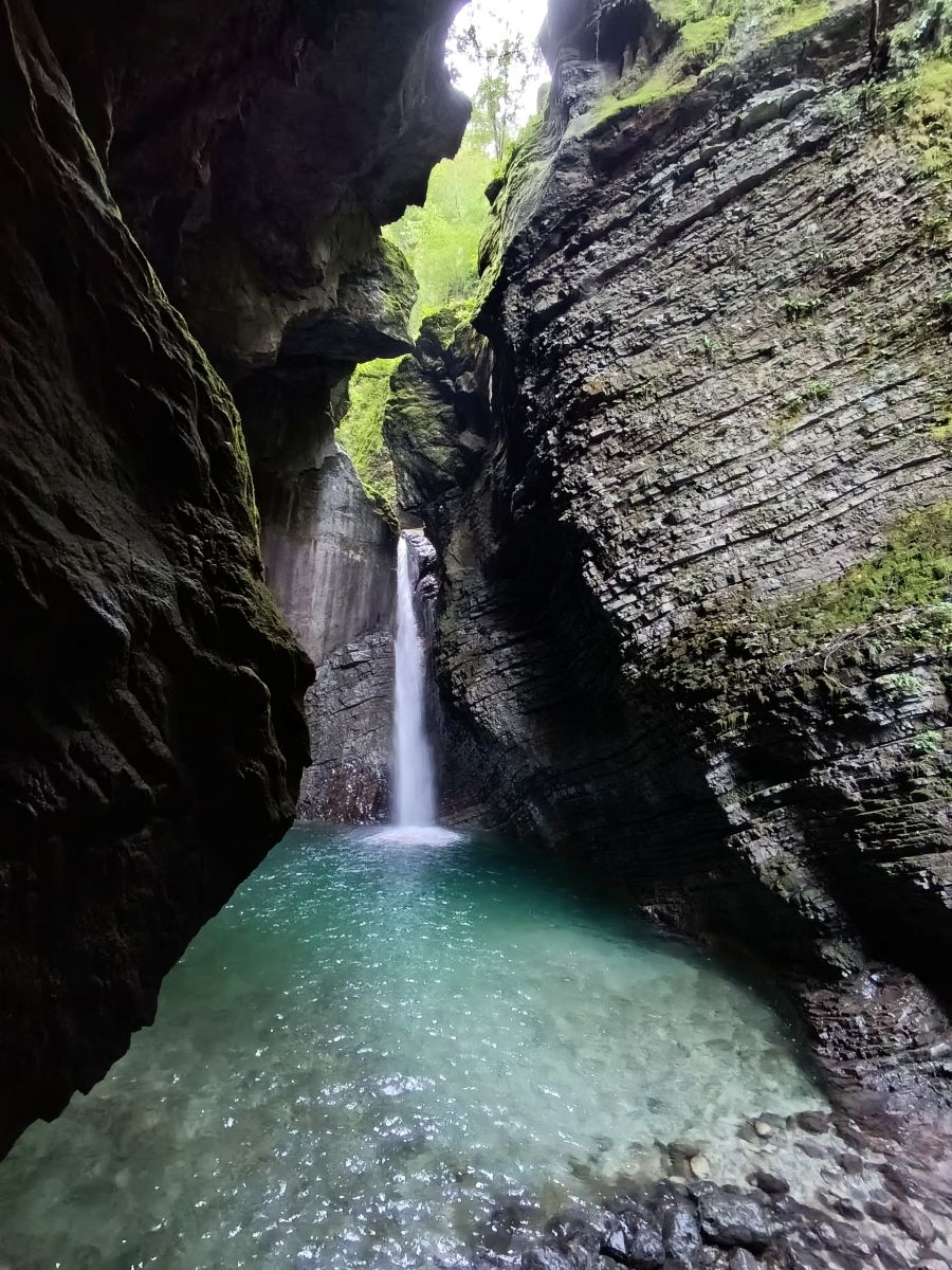 slap Kozjak, dolina Soče, Slovenija, vodopad, priroda
