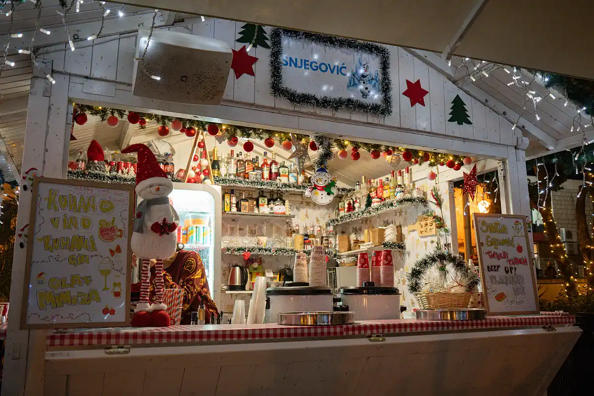 advent u makarskoj