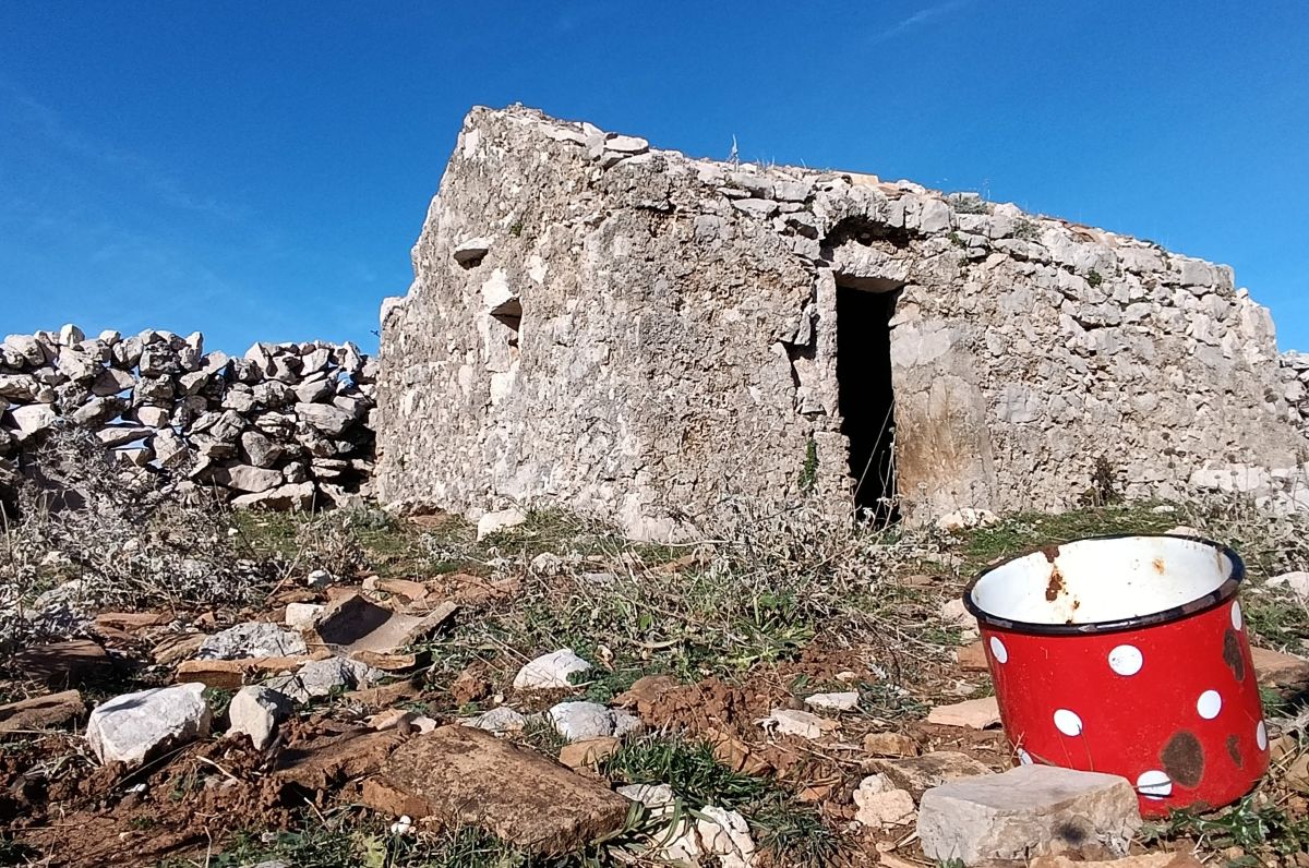 Baška, kamena kuča, selo, tradicija