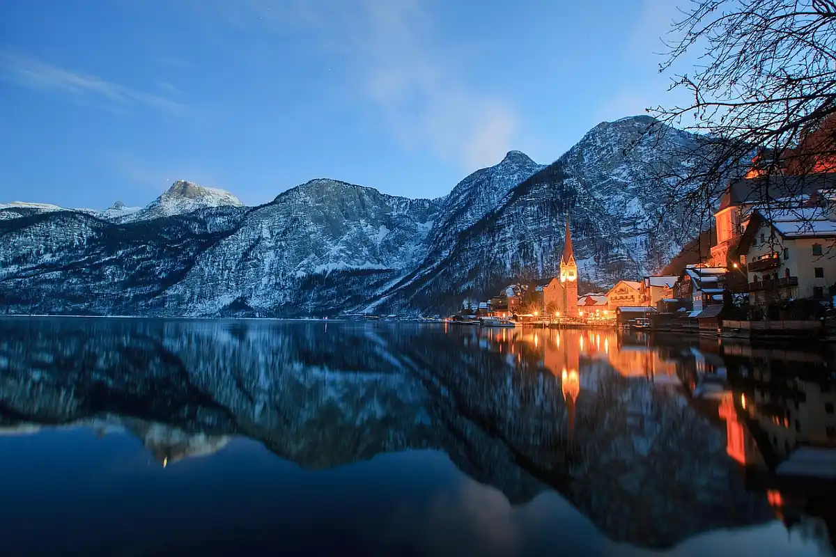 Hallstatt noću