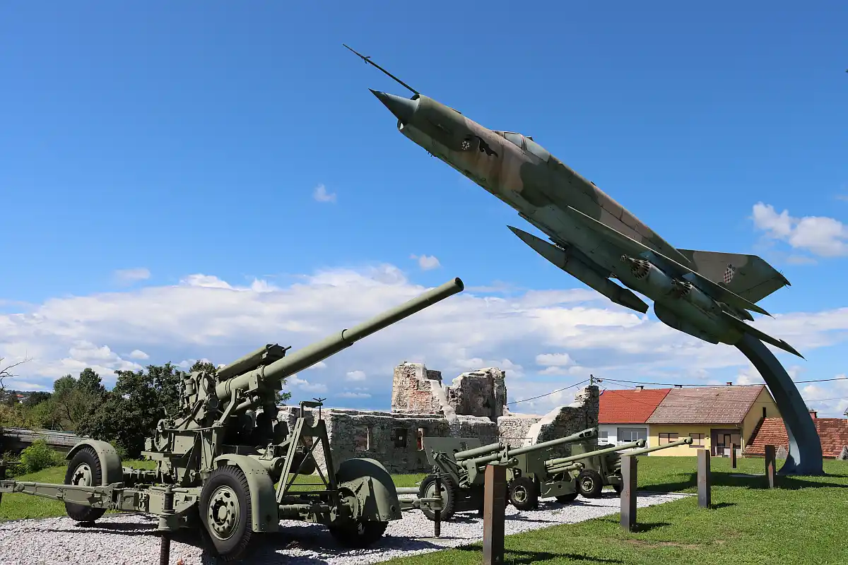 Karlovac, Turanj, Muzej Domovinskog rata