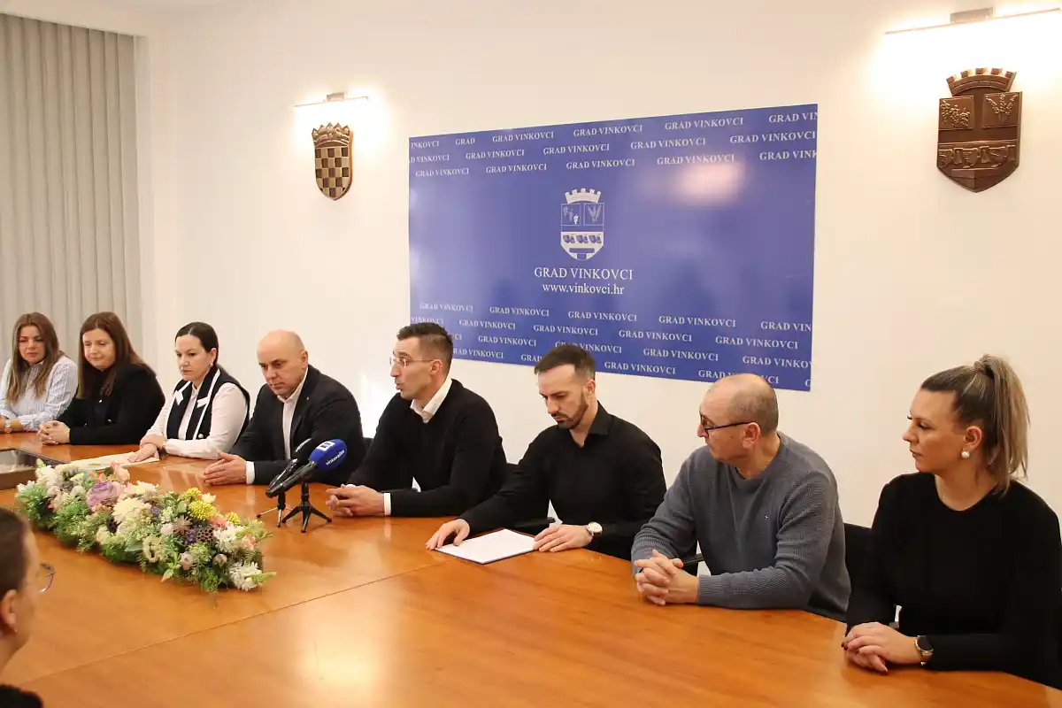 medijska konferencija