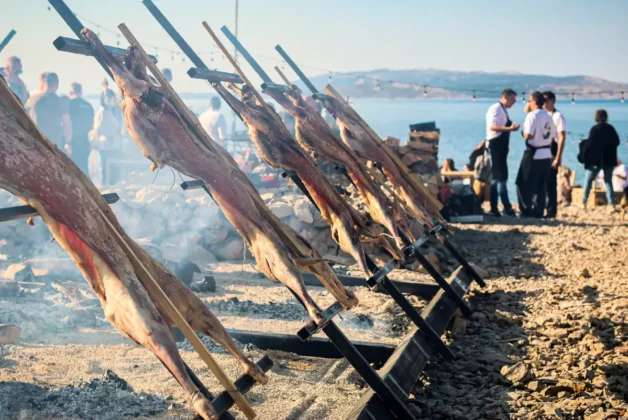 Priprema hrane na otvorenoj vatri na MarsOvci 2026