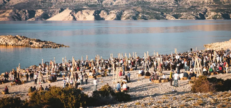 Gužva i posjetitelji na MarsOvci 2026 u Staroj Novalji