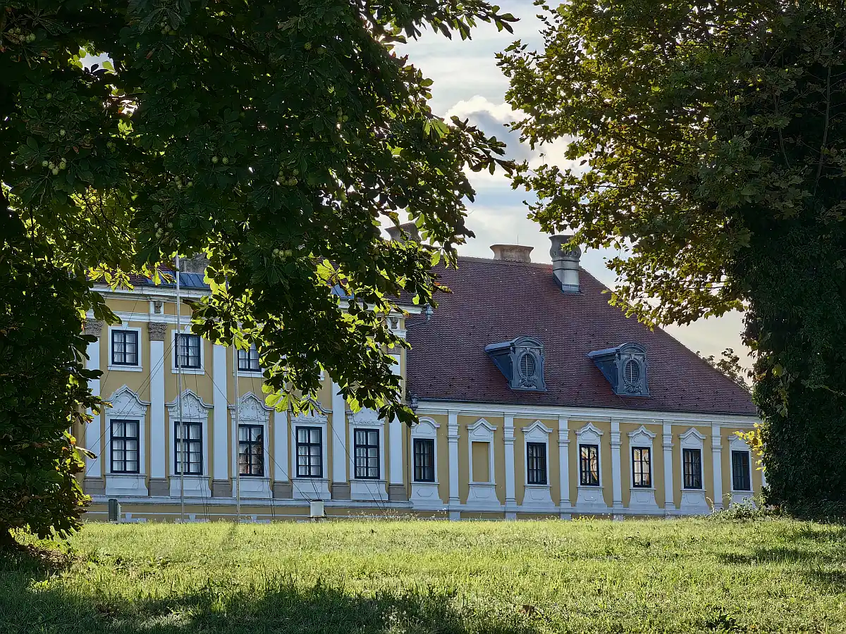 Dvorac Eltz Vukovar