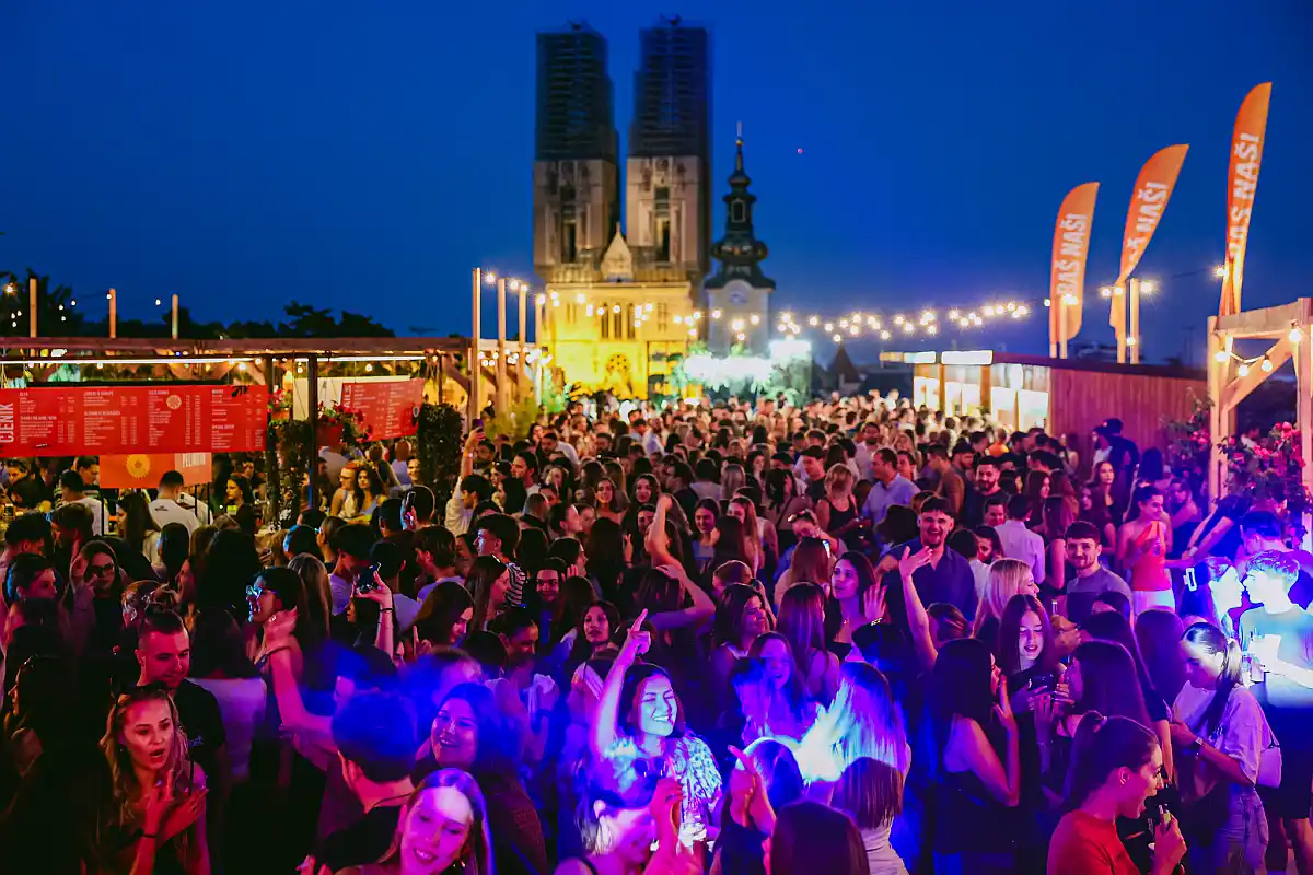 Baš Naš festival