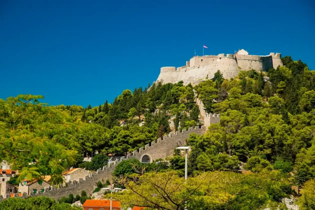 grad Hvar