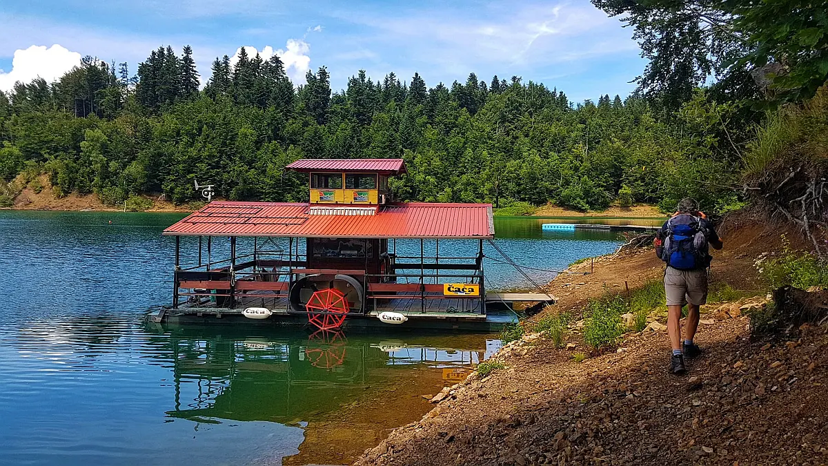 Lokvarsko jezero, Gorski kotar, splav
