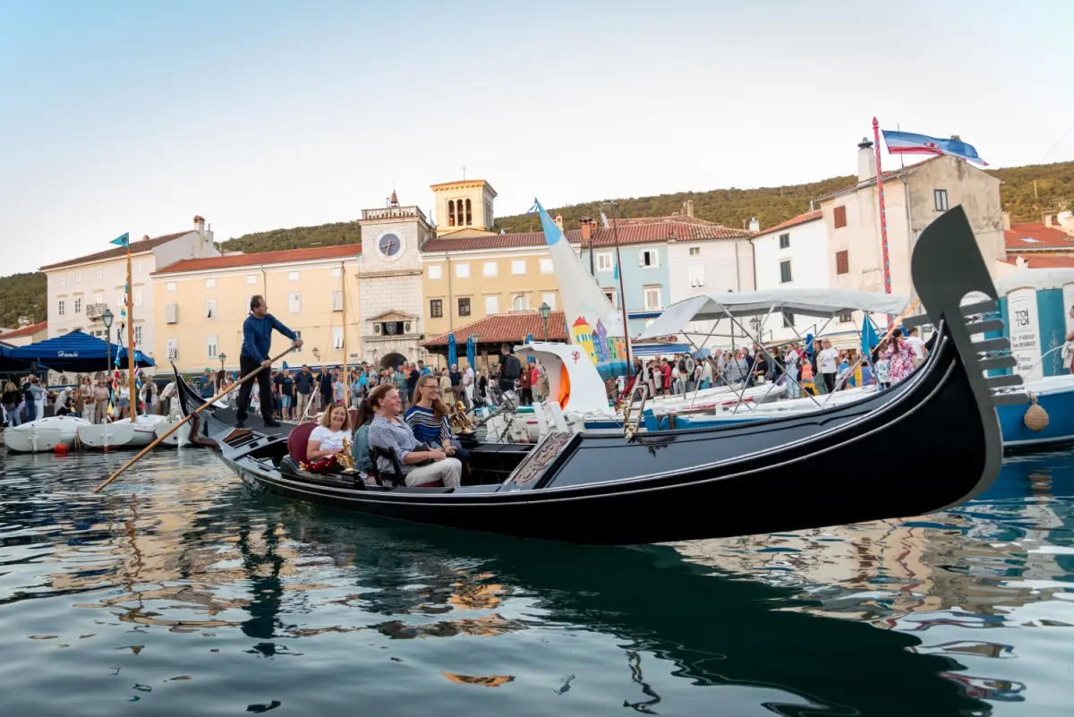 gondola