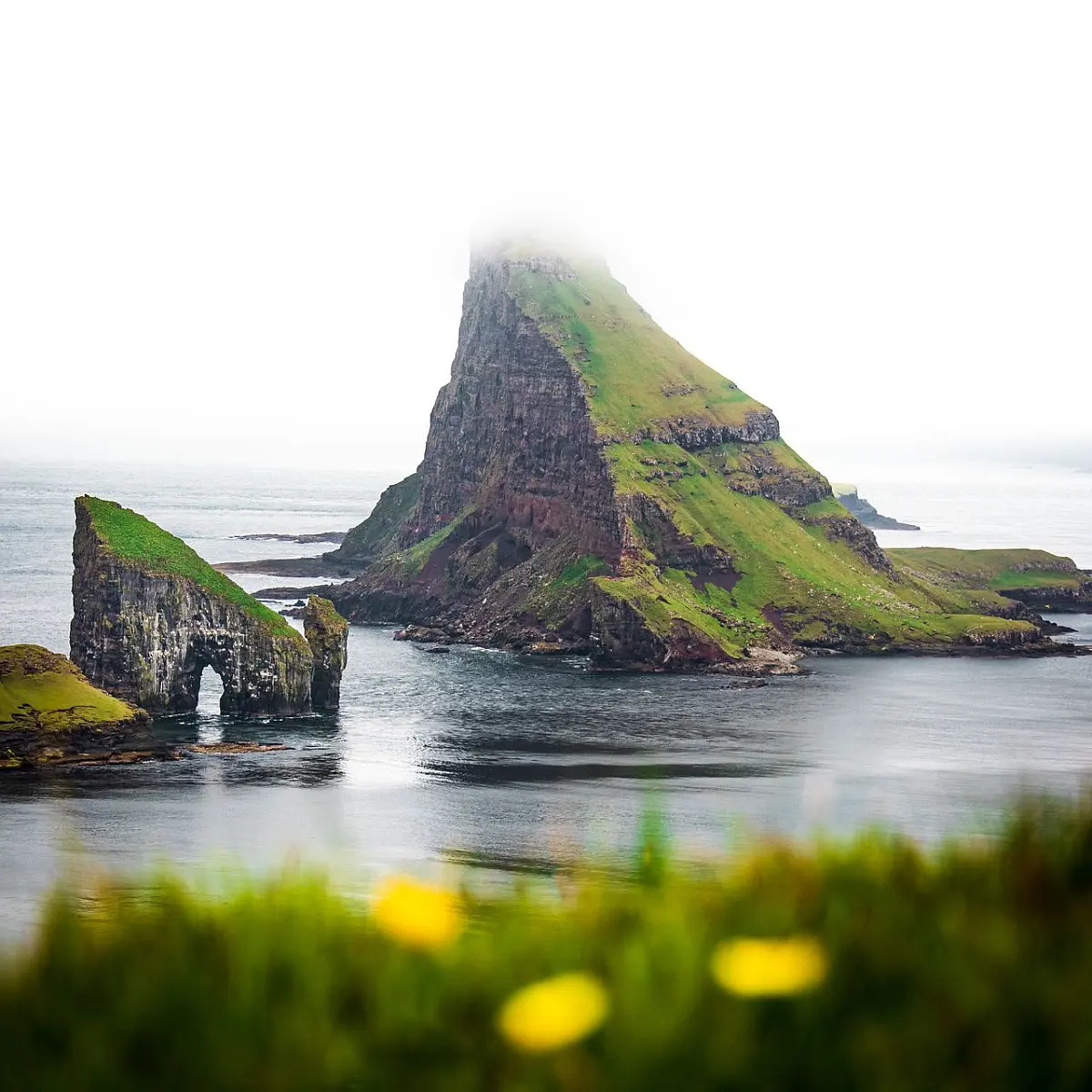 Drangarnir i Tindhólmur