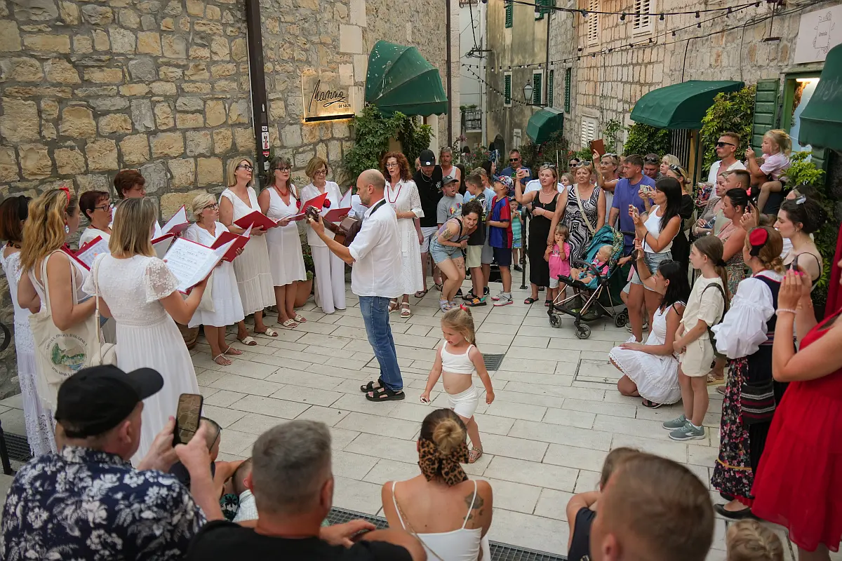 Maestrale ture Makarska