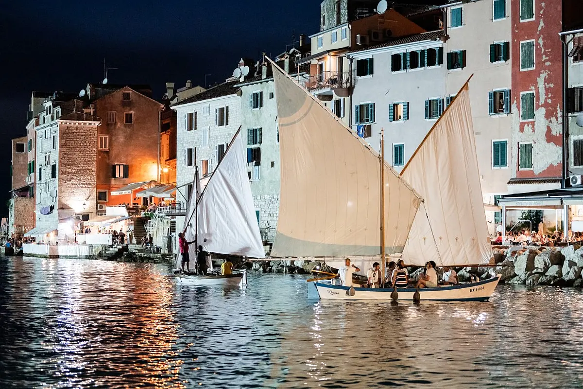 Rovinjska regata tradicijskih barki