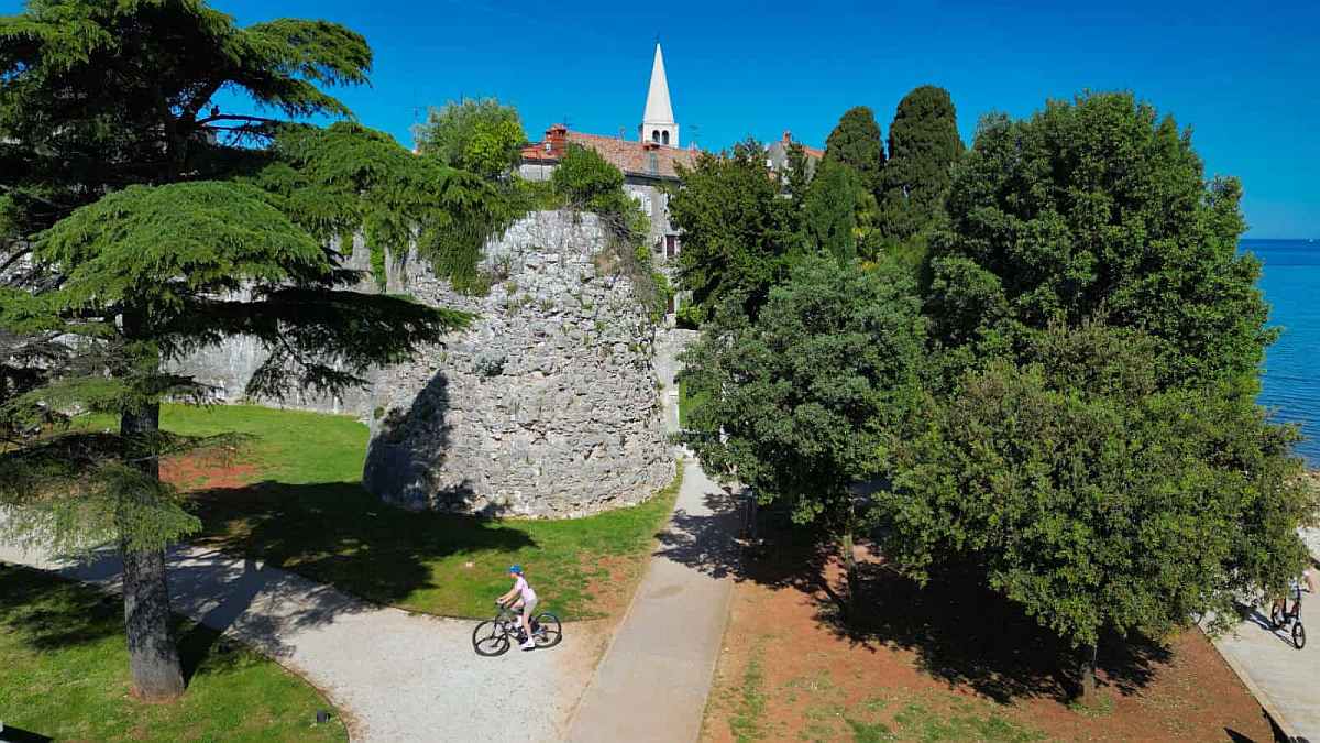 bikademy-study-porec-old-town-4