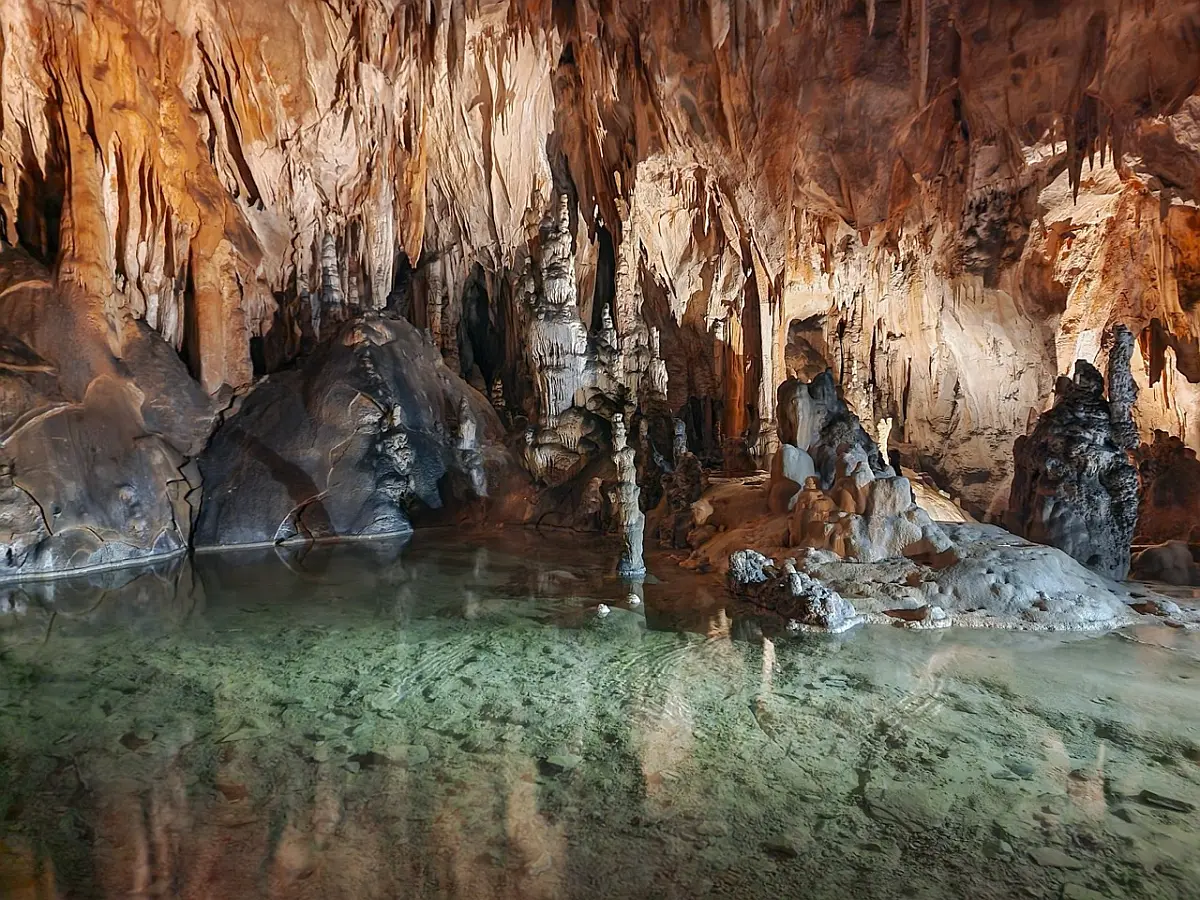 Gornja špilja - Cerovačke špilje