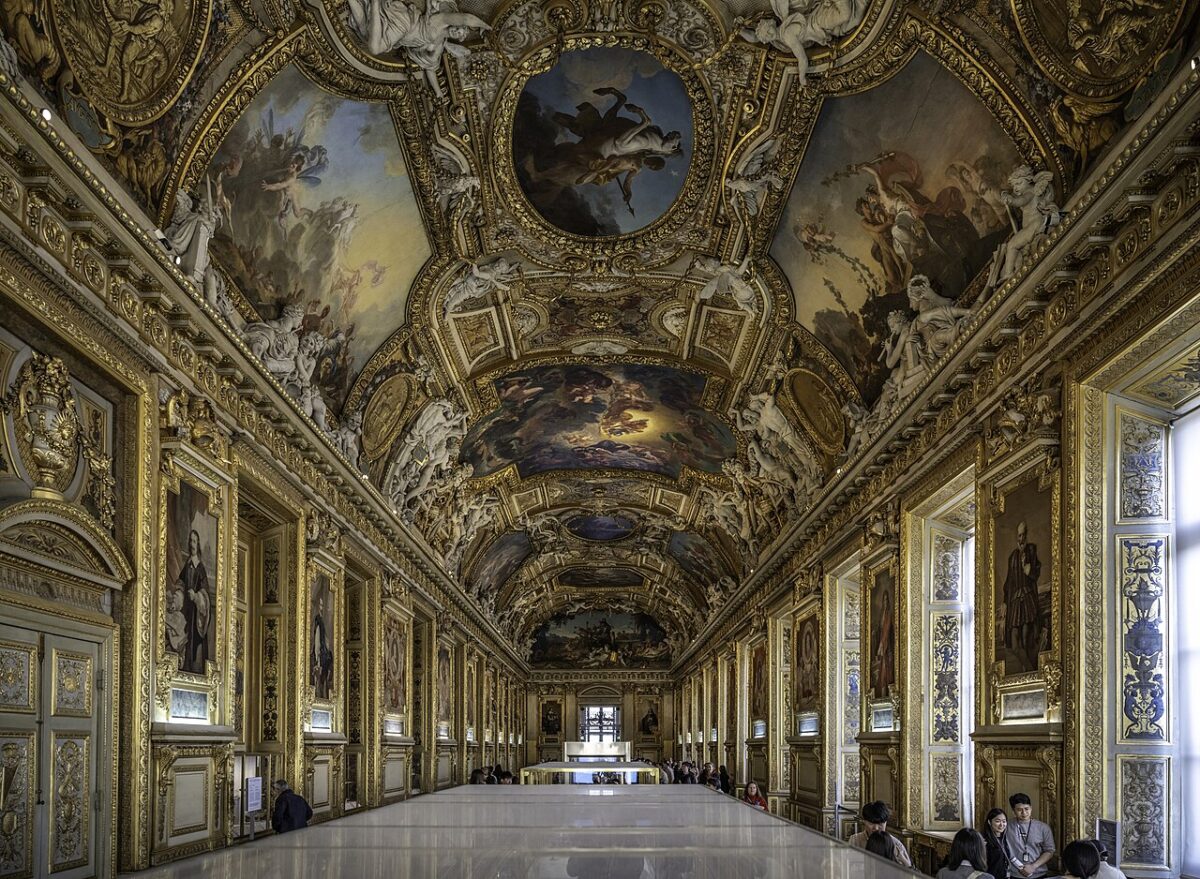 Galerija Apollo, Louvre