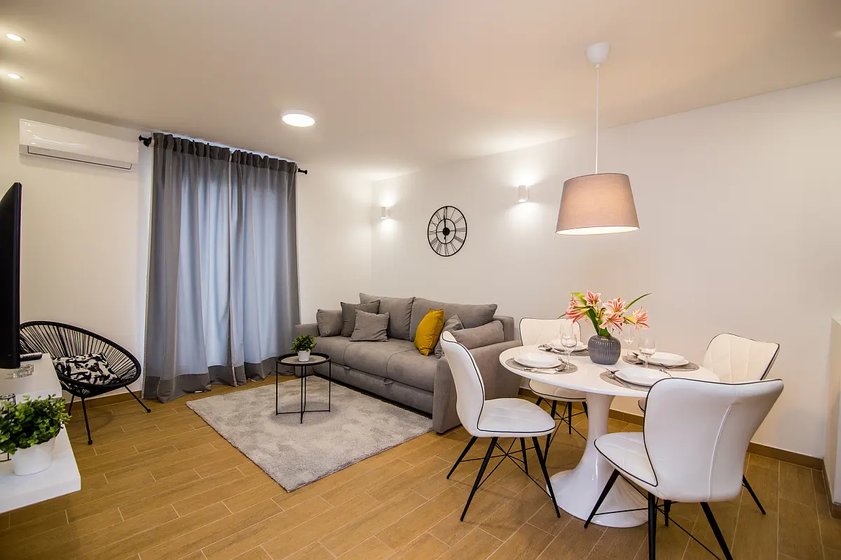 FK APARTMANI PAKOŠTANE, BOOKING.COM