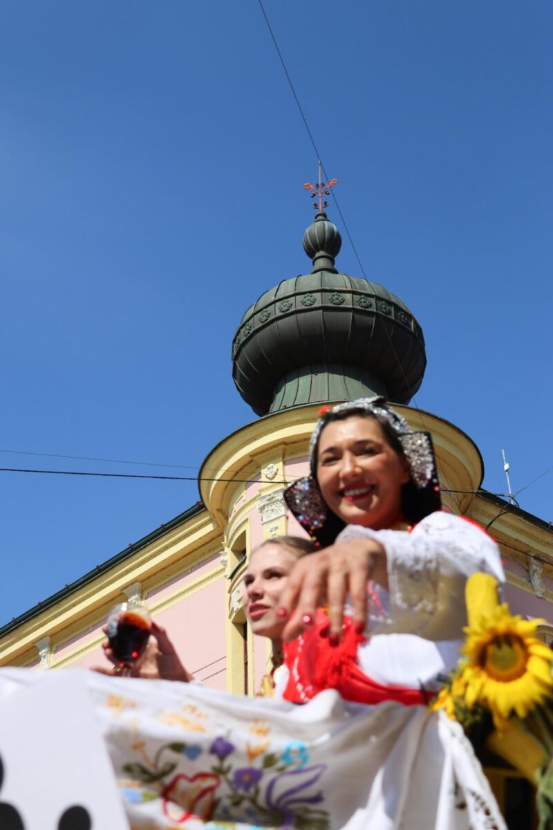Mimohod VK Jeseni